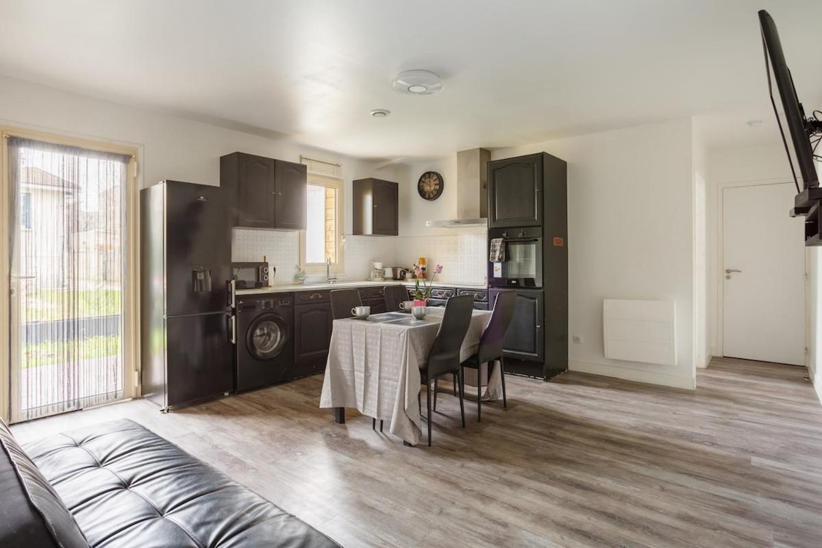 L'Escapade Parisienne Appartement Aulnay-sous-Bois Buitenkant foto
