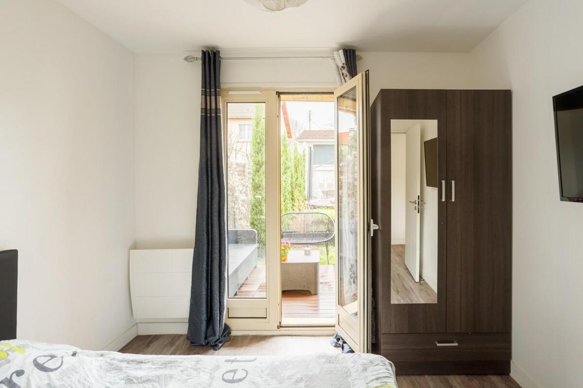 L'Escapade Parisienne Appartement Aulnay-sous-Bois Buitenkant foto